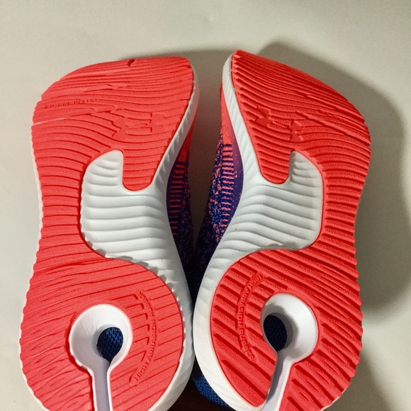 UA threadborne blur running shoe - Picture 7 of 7